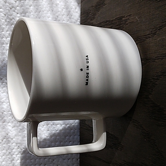 Starbucks mug - Picture 3 of 6